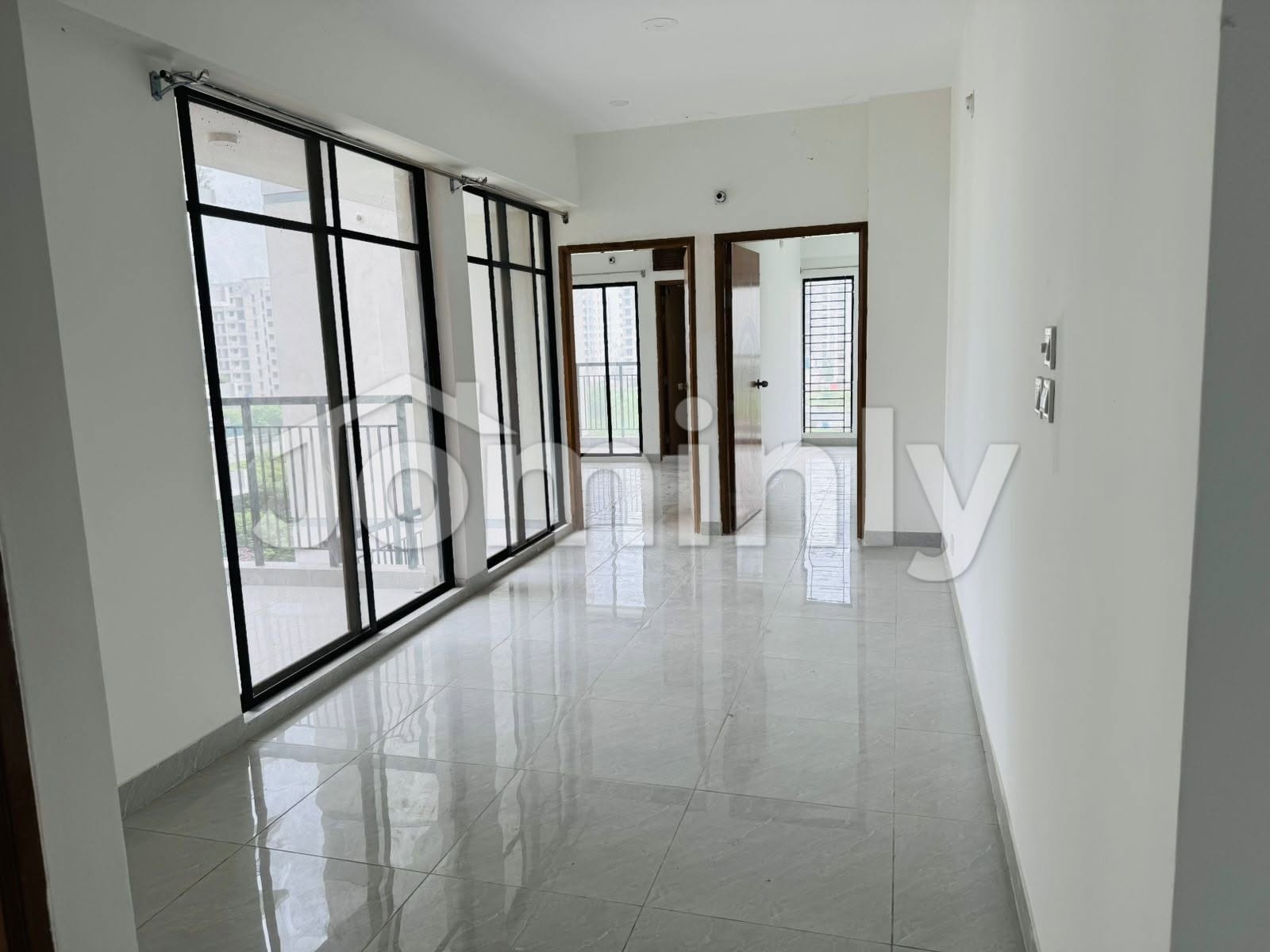 2300 Sqft Premium South-Facing 4 BHK Apartment for Rent in Bashundhara R/A | 4th Floor | Mosque & Community Room Access | Lift, Generator & Parking