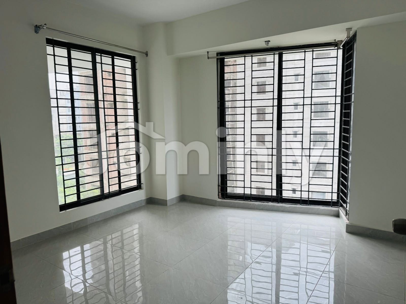 2300 Sqft Premium South-Facing 4 BHK Apartment for Rent in Bashundhara R/A | 4th Floor | Mosque & Community Room Access | Lift, Generator & Parking - 2