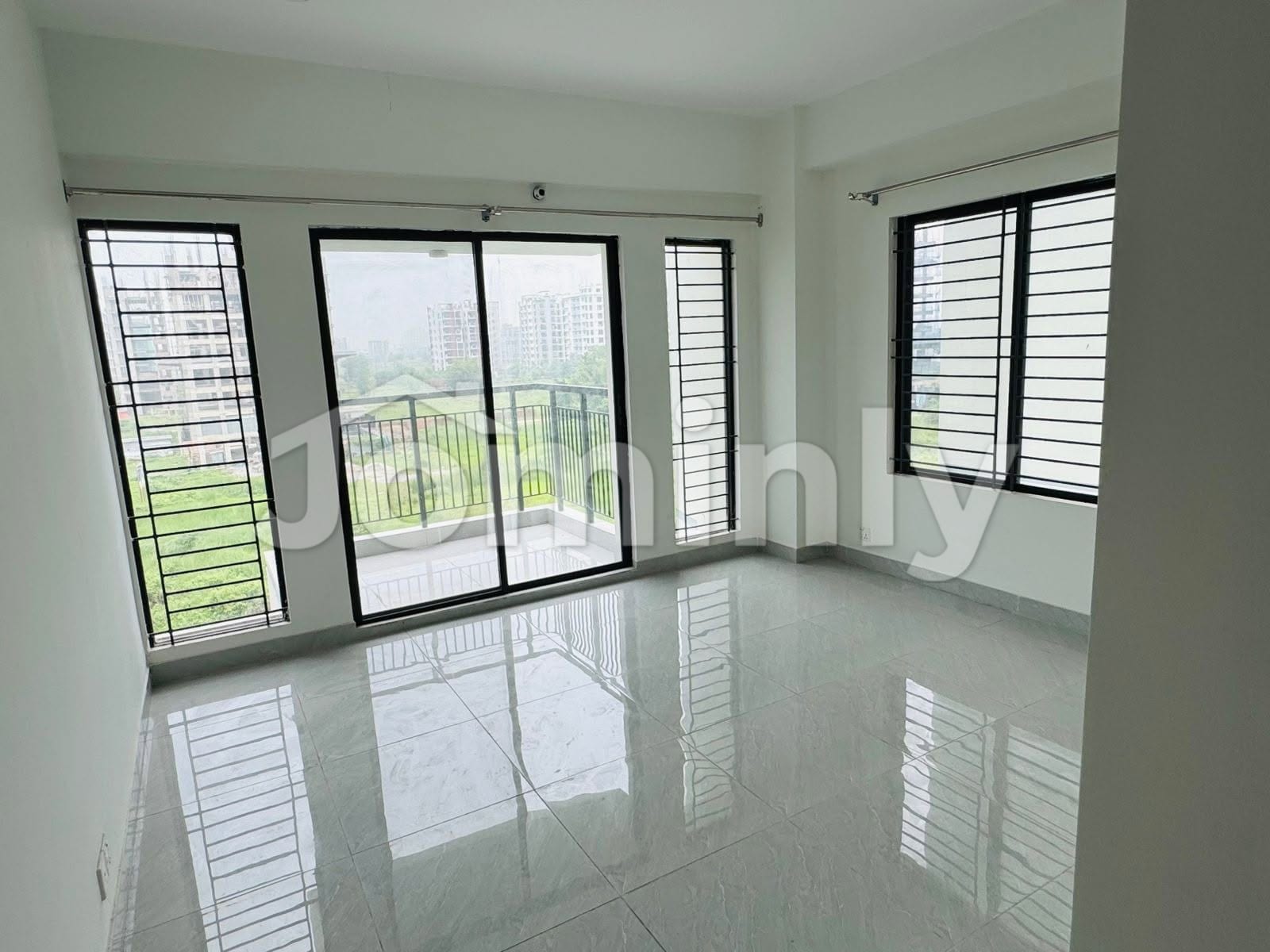 2300 Sqft Premium South-Facing 4 BHK Apartment for Rent in Bashundhara R/A | 4th Floor | Mosque & Community Room Access | Lift, Generator & Parking - 4