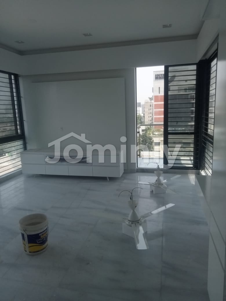 Brand New Modern Luxury Apartment for Rent in Gulshan-2 | Road 60 | Separate Drawing, Dining,