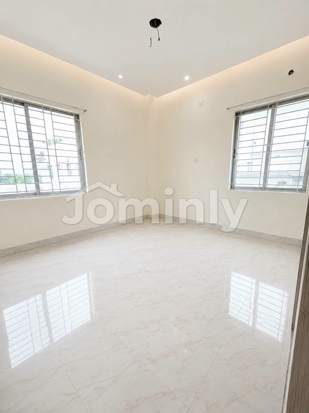1500 Sqft Ready 3 BHK Corner Apartment for Sale in Uttara Sector 10 | 6th Floor (Top Floor) | North-West Facing Plot (5 Katha) | Built by Nirapad Developer - 5