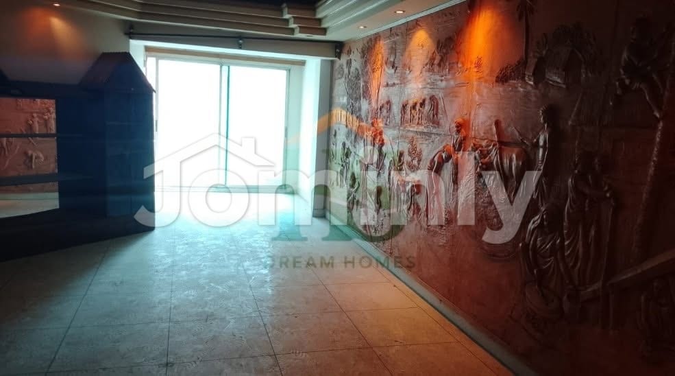 2770 SQFT Southeast-Facing Apartment for Sale | Road 6, Dhanmondi | 3rd Floor (G+6 Building) | Southeast Facing | 4 Beds, 5 Baths, 3 Balconies, Servant Room, Titas Gas & 2 Car Parkings
