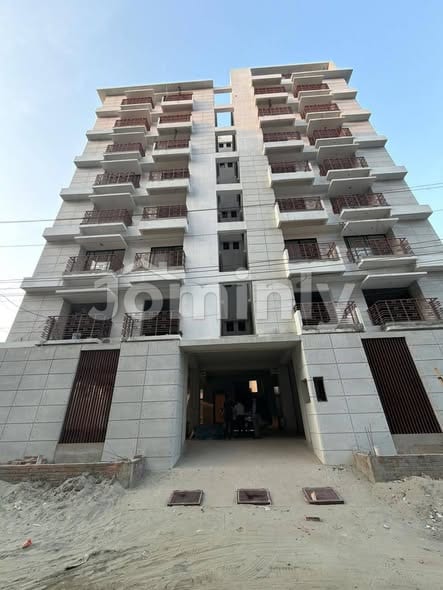 1,600 SQFT (148.64 SQM) Ready Apartment for Sale | Bashundhara Residential Area Block E | South Facing | G+7 Building - 5