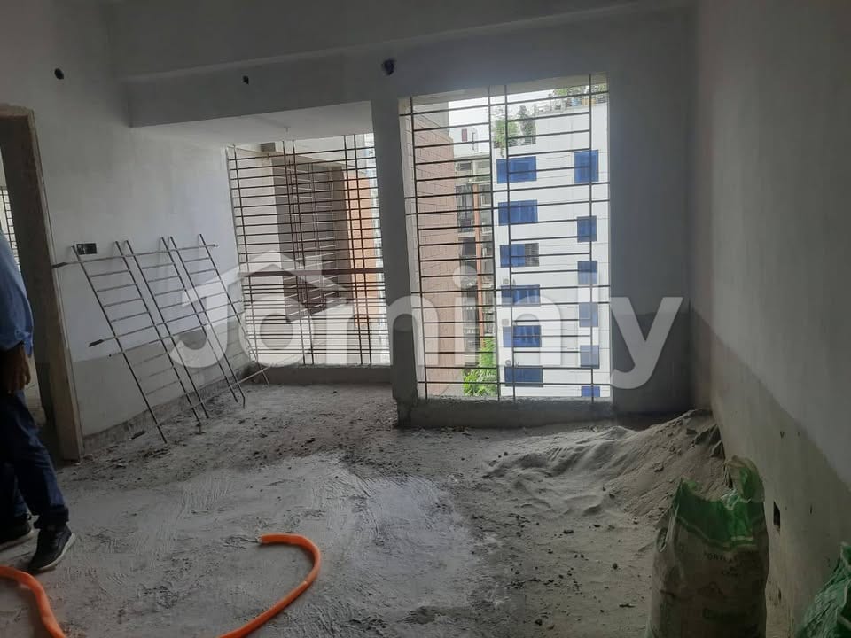 1,830 SQFT (170.01 SQM) Nearly Ready Apartment for Sale | Bashundhara Residential Area Block I | 5th Floor | G+8 Building - 3