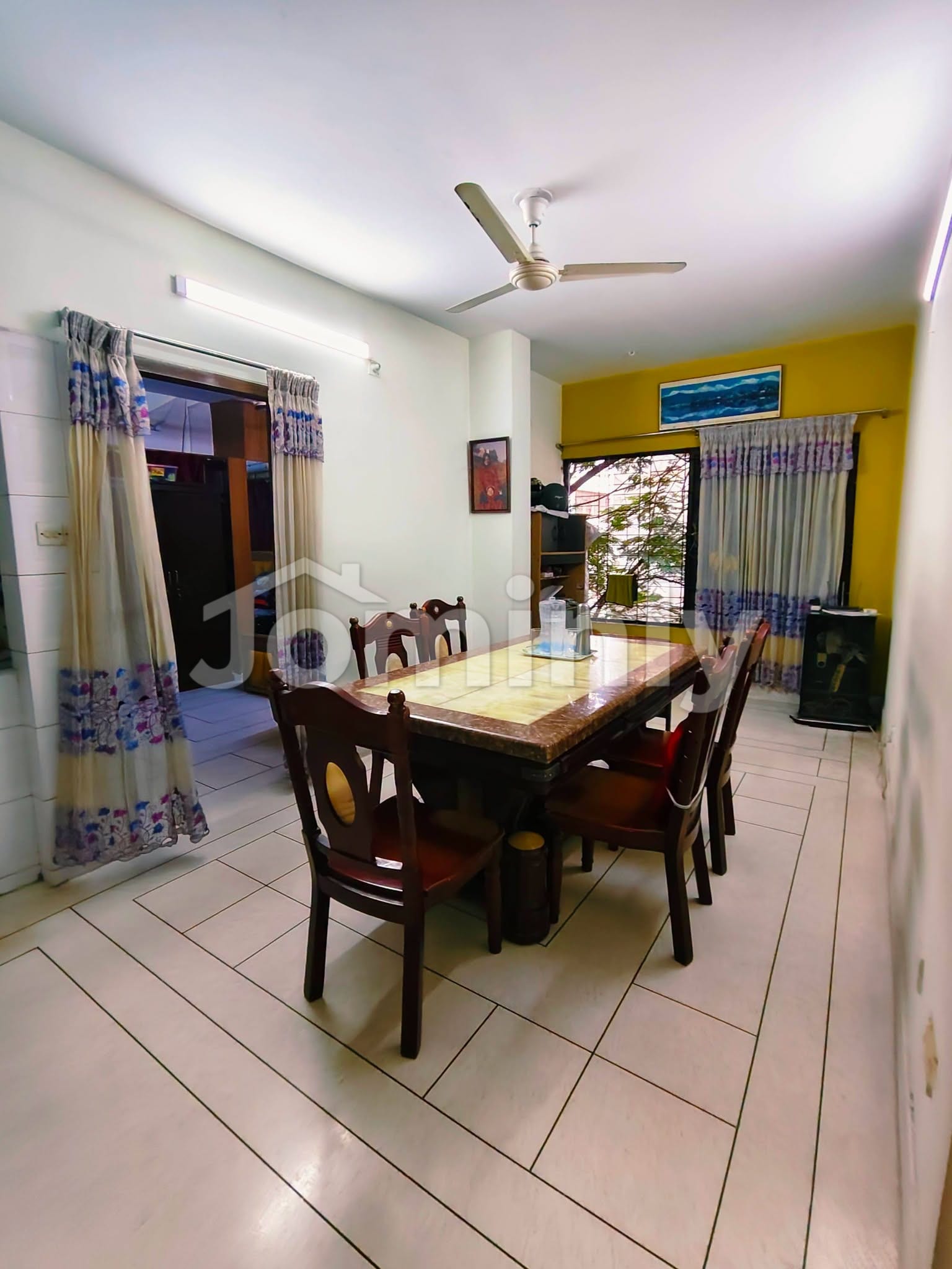 1650 Sqft East-Facing Corner 3 BHK Used Apartment in Mirpur Section 6 | 3rd Floor (4th Level) | Titas Gas, National Housing Authority (NHA) Land, Parking, Lift & Substation - 4