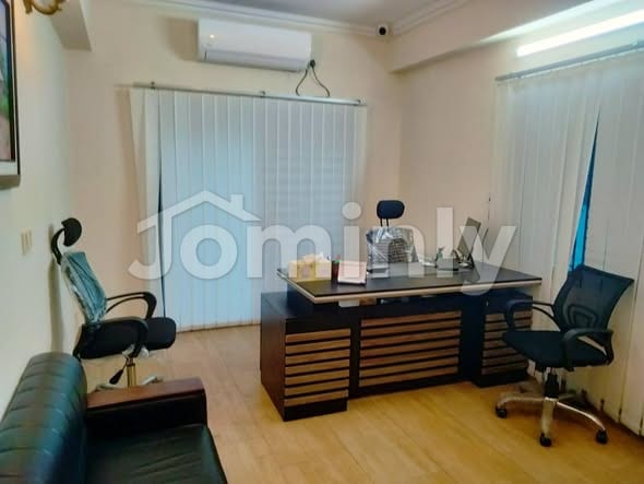 Prime 1,500 SQFT Unfurnished Commercial Office Space for Rent in Banani South | 2nd Floor | Urban Luxury Listing - 2