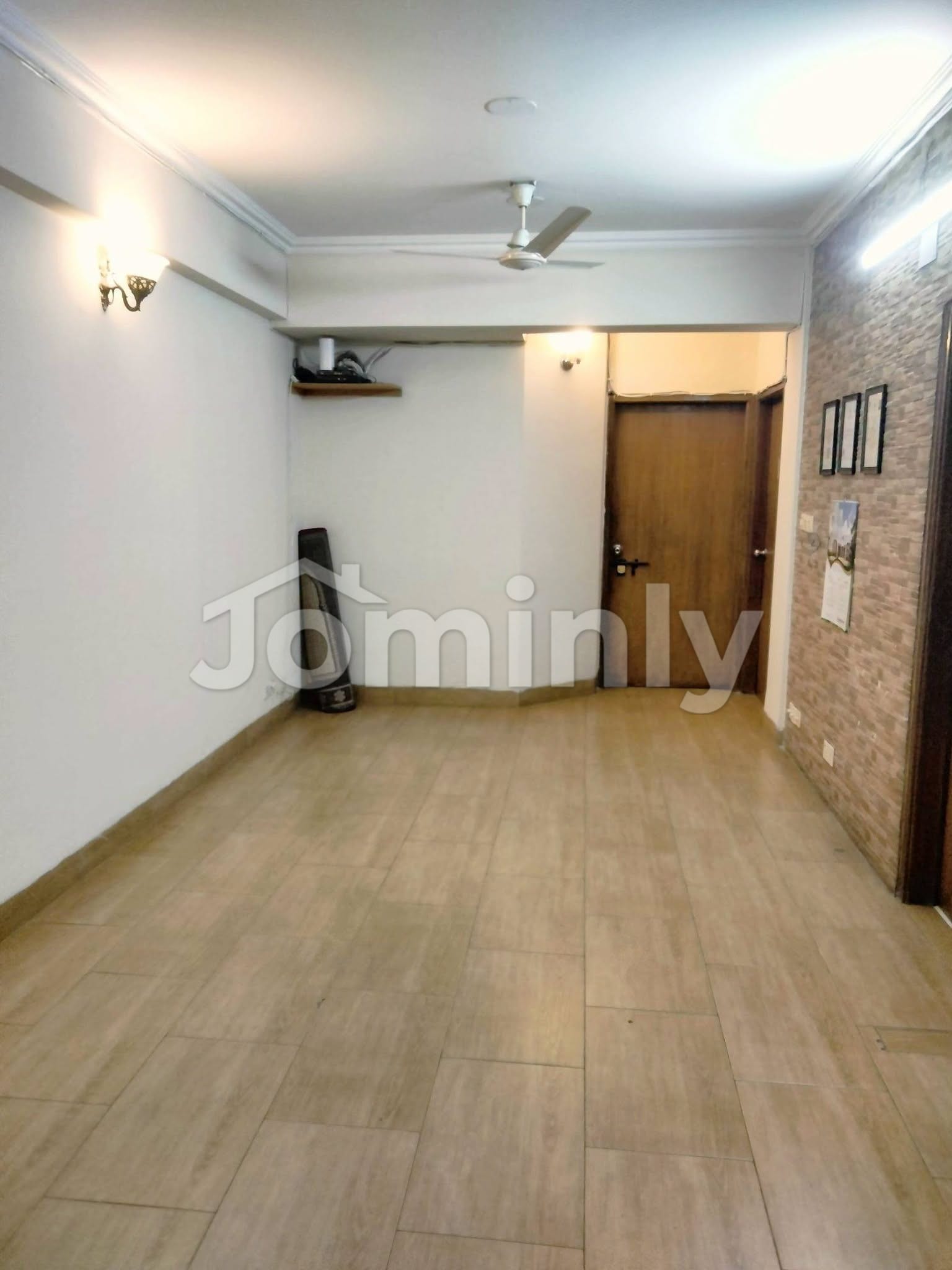 Prime 1,500 SQFT Unfurnished Commercial Office Space for Rent in Banani South | 2nd Floor | Urban Luxury Listing - 4