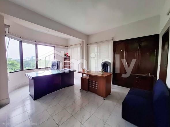 Prime 1,800 SQFT Commercial Office Space for Rent in Banani Road 27 | 7th Floor | PrimeNest Properties - 2