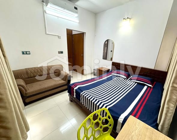Fully Furnished 3 BHK Luxury Apartment for Rent in Dhanmondi Road 4 - 5