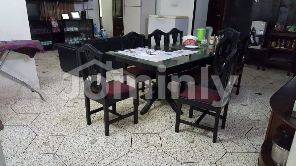 2700 Sqft Office Space / Residential Apartment for Rent in Baridhara DOHS - 2