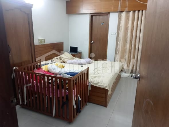 1933 SQFT Apartment for Sale | New Eskaton Road, Bangla Motor | Level 8 | West Facing Flat | 3 Beds, 4 Baths, 4 Balconies, Servant Room & Bath, 2 Lifts, Community Hall, Mosque & Dedicated Parking - 4