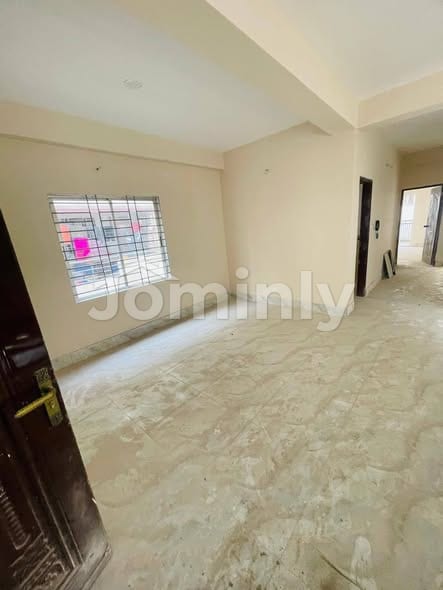 1557 Sqft East-Facing 3-Bedroom Flat with Parking for Sale on Siddheshwari Circular Road Ramna - 4
