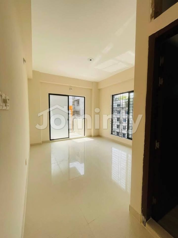1820 Sqft South-Facing 4-Bedroom Top Floor Flat with Parking for Sale in DFL Rose Heaven Sector 1 Aftabnagar - 4