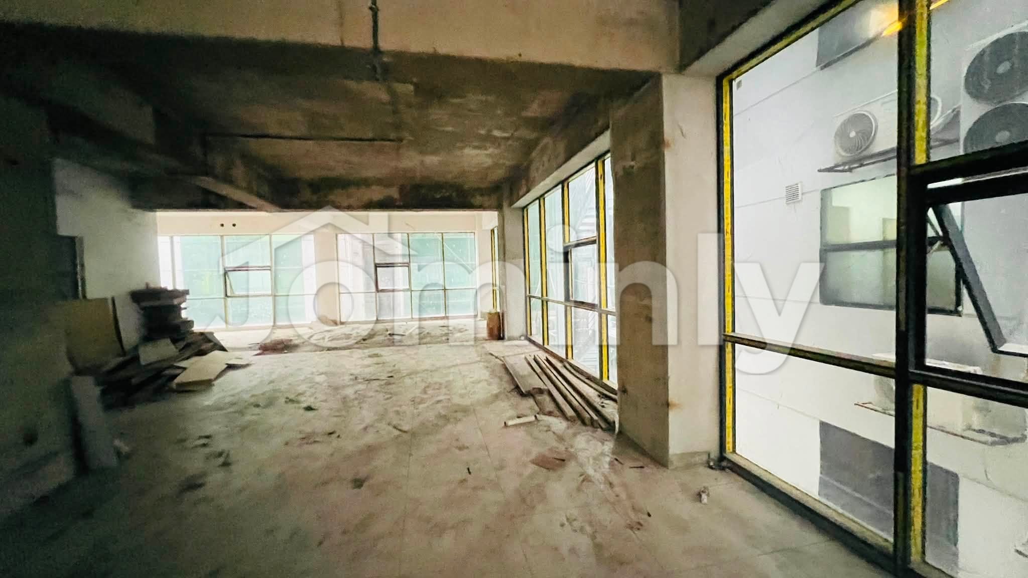 3,100 SQFT Almost Ready 2nd Floor Commercial Space for Rent | Main Road, Gulshan, Dhaka | Glass Frontage & 2 Lifts - 2