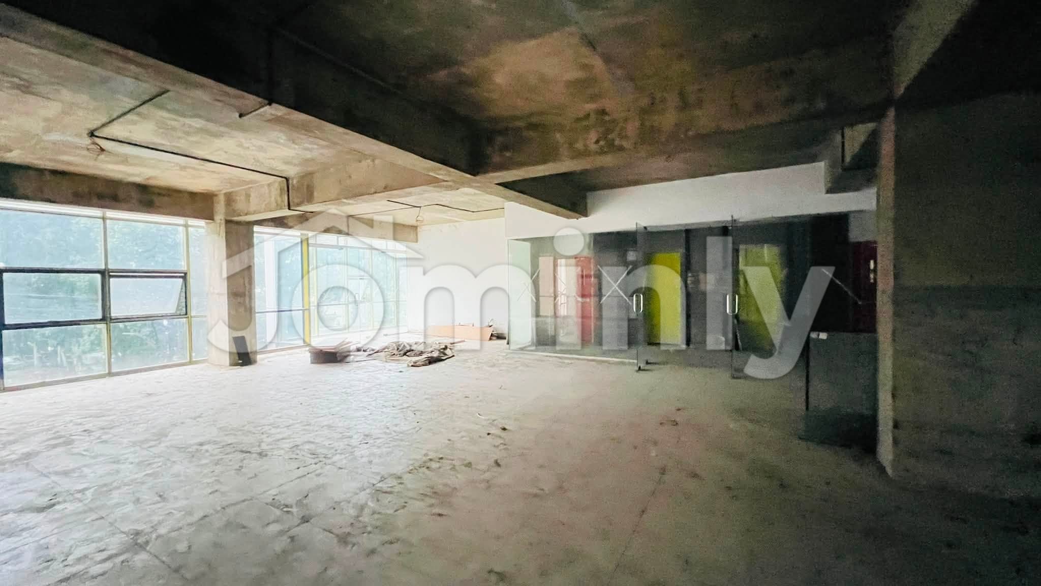 3,100 SQFT Almost Ready 2nd Floor Commercial Space for Rent | Main Road, Gulshan, Dhaka | Glass Frontage & 2 Lifts - 3