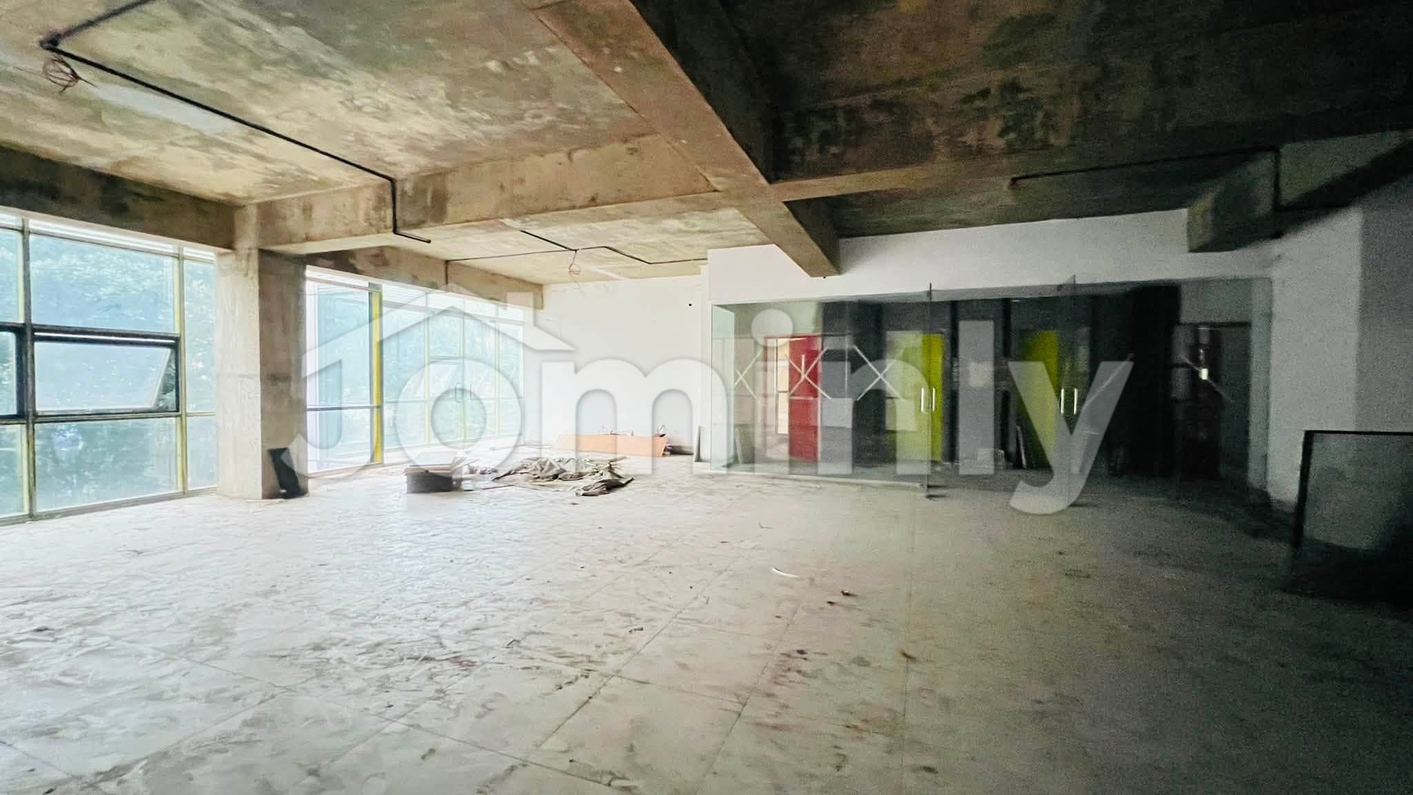 3,100 SQFT Almost Ready 2nd Floor Commercial Space for Rent | Main Road, Gulshan, Dhaka | Glass Frontage & 2 Lifts - 4