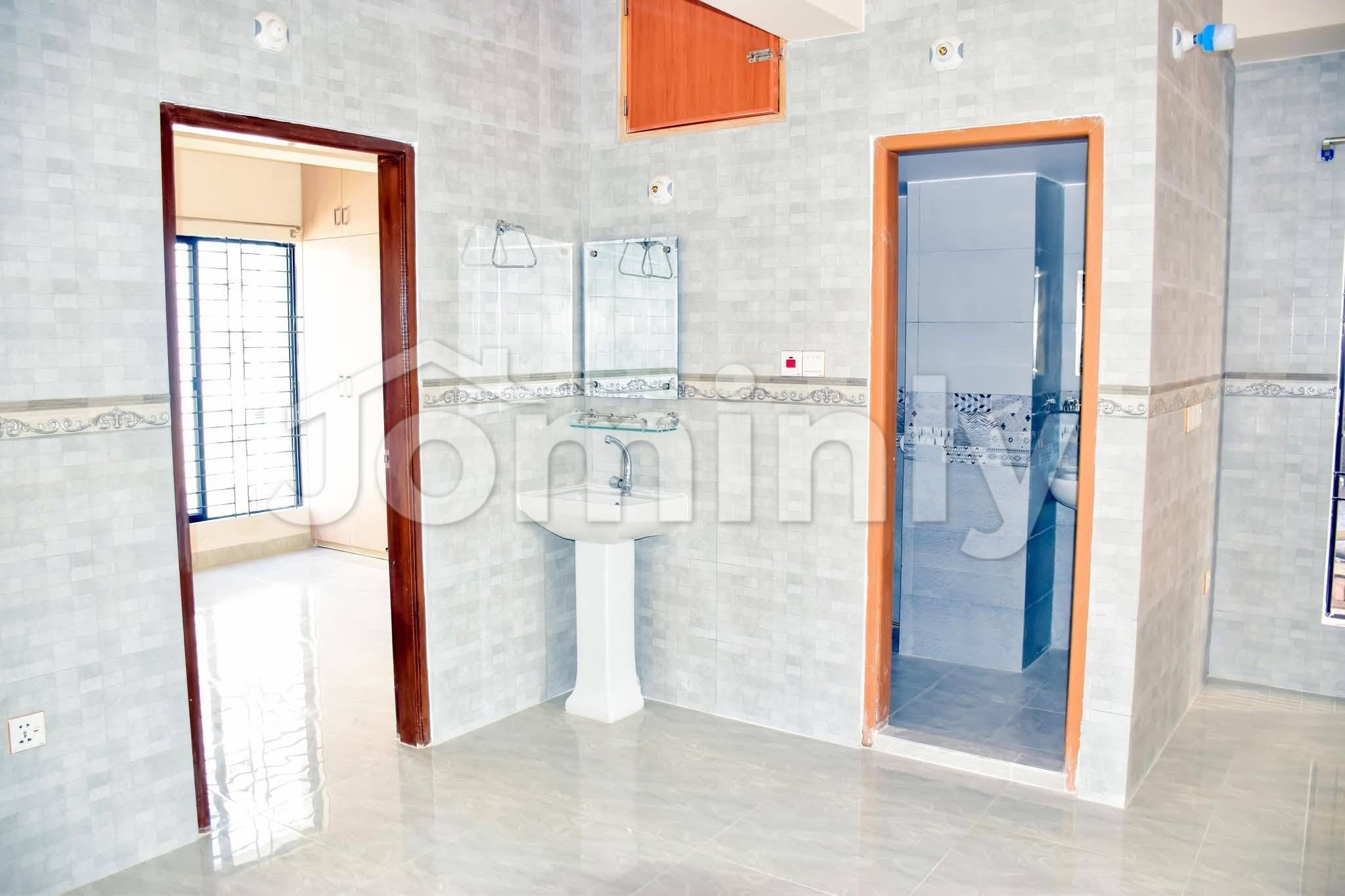 1195 Sqft North-Facing Single-Unit 3rd Floor 3-Bedroom Ready Flat for Sale in DFL Orchid Block-D Sector-1 Aftabnagar - 3