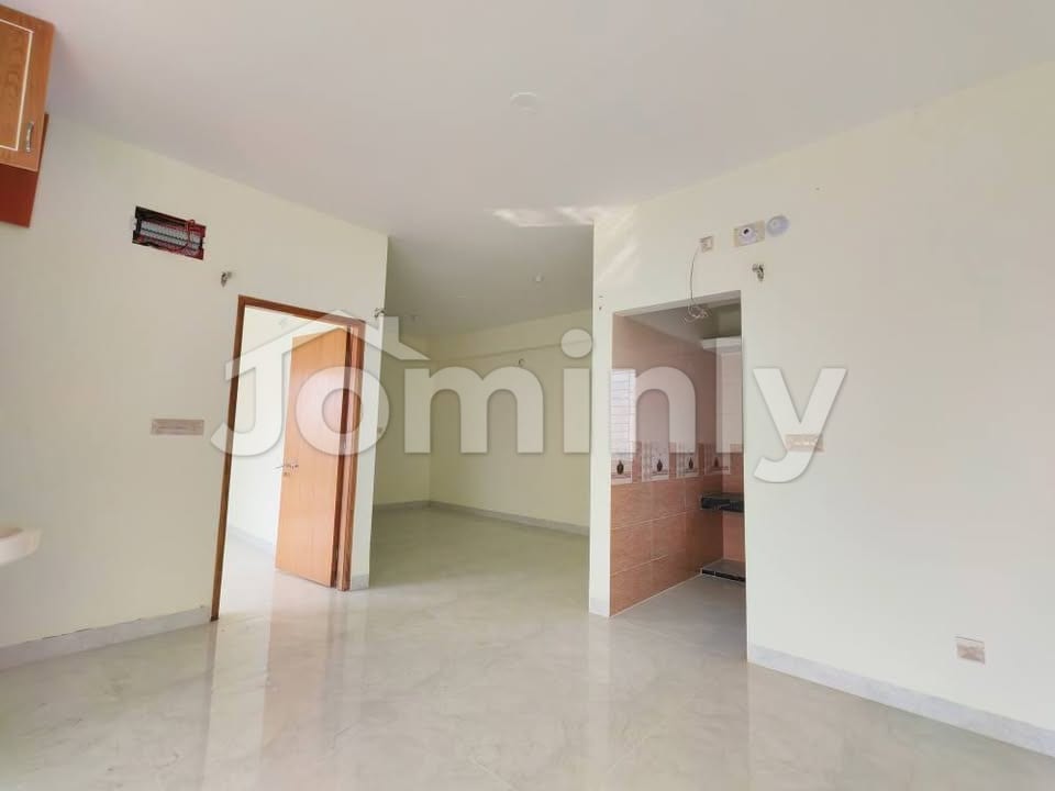 1230 SQFT 3-Bedroom Ready Apartment for Sale | Uday Twin Tower Complex, Banasree Link Road, Dhaka - 4