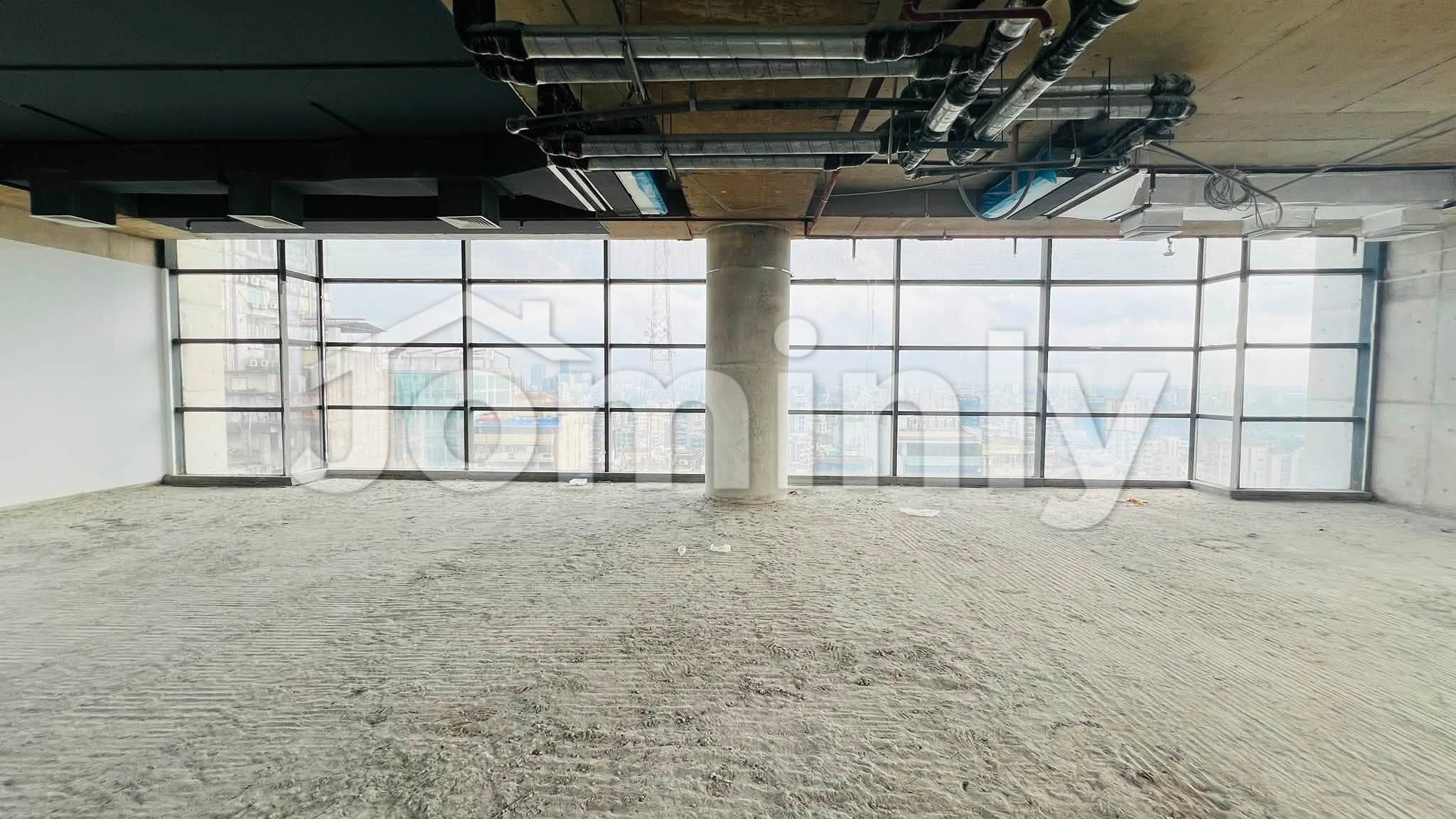 9000 SQFT Commercial Compliance Office Floor for Rent | Banani Commercial Area, Dhaka | Upper Floor with Glass Façade & Central AC - 5