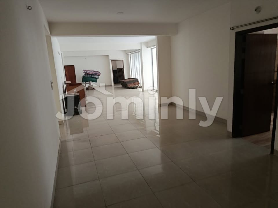 2740 Sqft East-Facing 4-Bedroom Luxury Flat with Titas Gas & Parking for Sale in BM Goli New Eskaton Road Banglamotor - 2