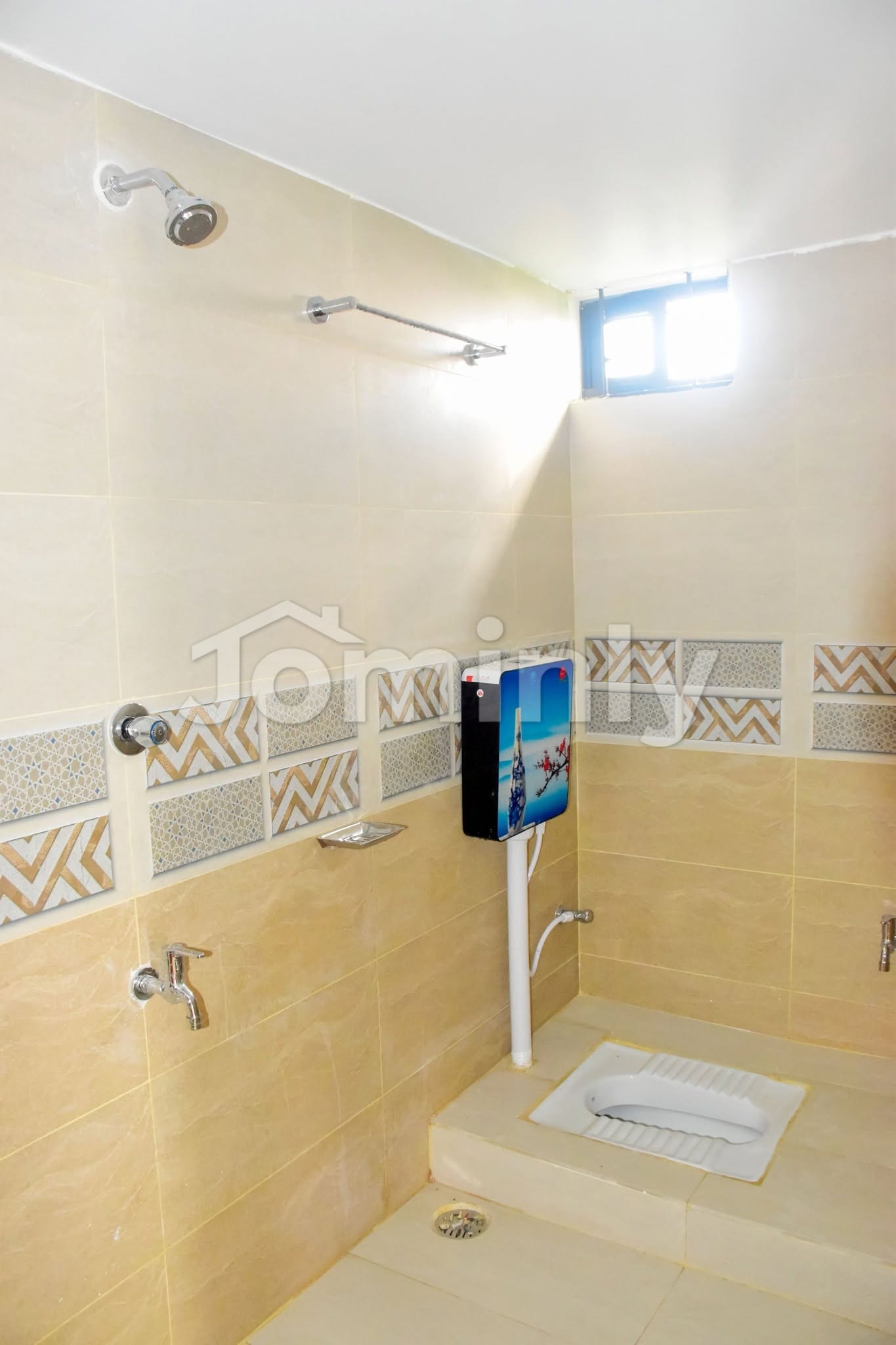 1100 Sqft South-Facing 3-Bedroom Flat with Parking for Sale in DFL Dream House-16 Block-A Green Model Town Manda - 4