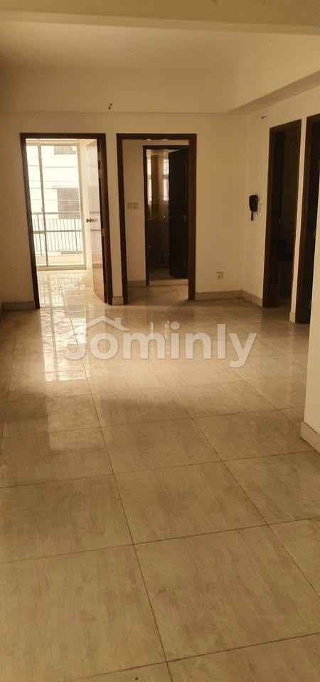 Brand New 1520 SQFT 3-Bedroom South-Facing 3rd Floor Flat for Sale | Block H, Bashundhara R/A, Dhaka - 3