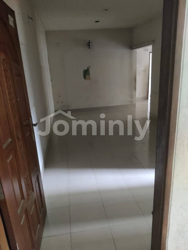 1245 SQFT 3-Bedroom Used Apartment with Titas Gas & Parking for Sale | Pallabi, Mirpur, Dhaka | Near Metro Station