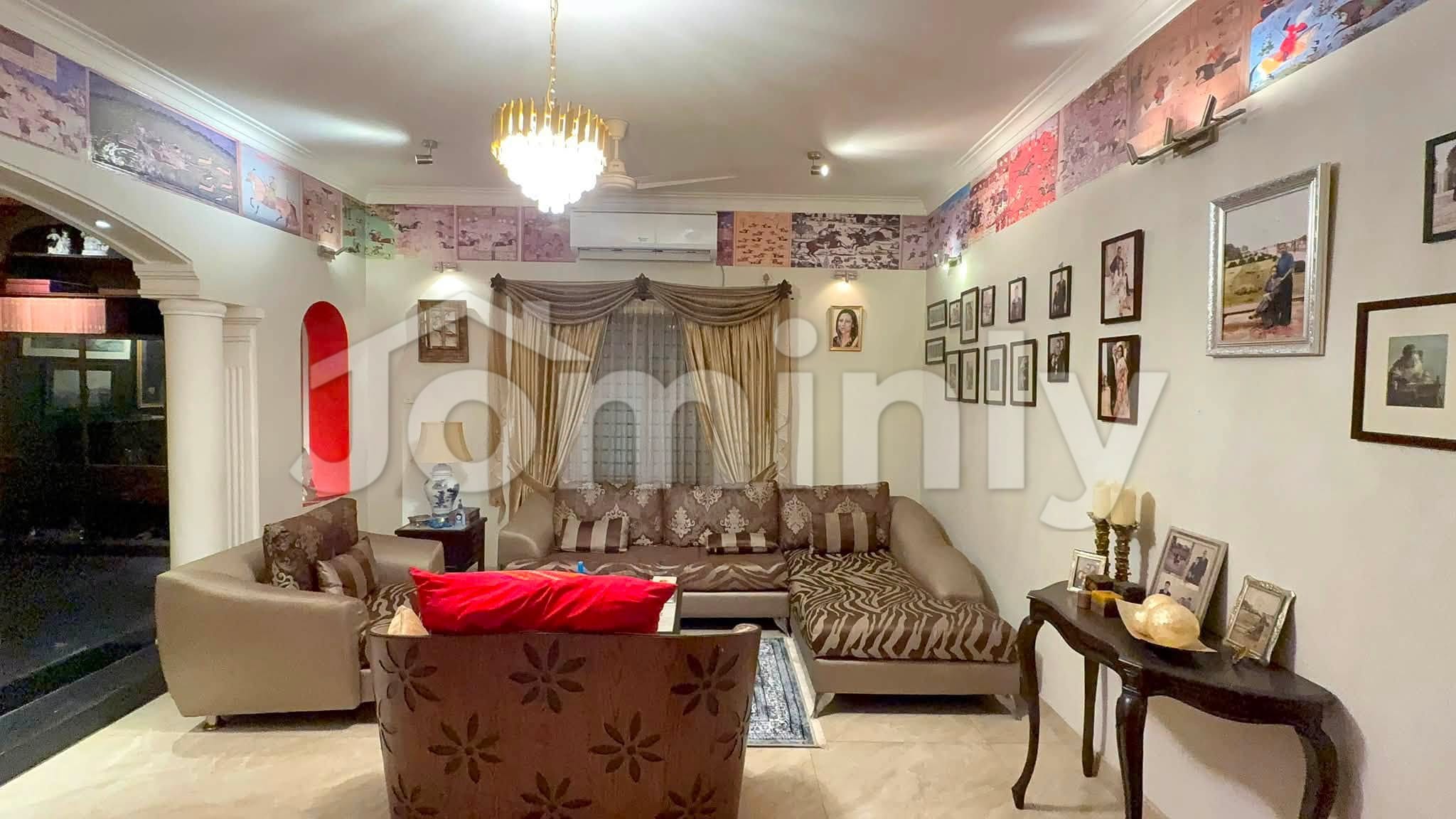 3500 SQFT 3-Bedroom 1st Floor Luxury Apartment for Sale | Gulshan 2, Dhaka | 2 Parking & 20 Katha Land Share