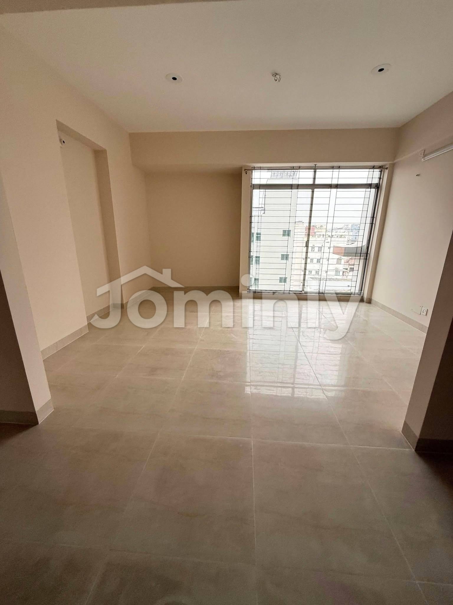 2400 Sqft South-East Corner 4-Bedroom Ready Flat with Parking on 9th Floor in Sector-7 Road-27 Uttara - 5