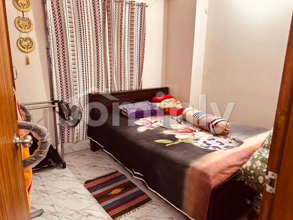 1391 Sqft 1st Floor (Unit 2A) 3-Bedroom Used Ready Flat with Parking & Full Generator Backup 1-Min Walk from Kazipara Metro Station - 3