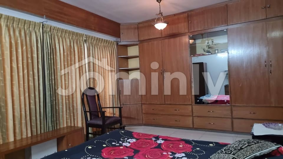 2800 Sqft bti Single-Unit Luxury Flat in Block-C Bashundhara R/A | Titas Gas, 2 Parkings - 4