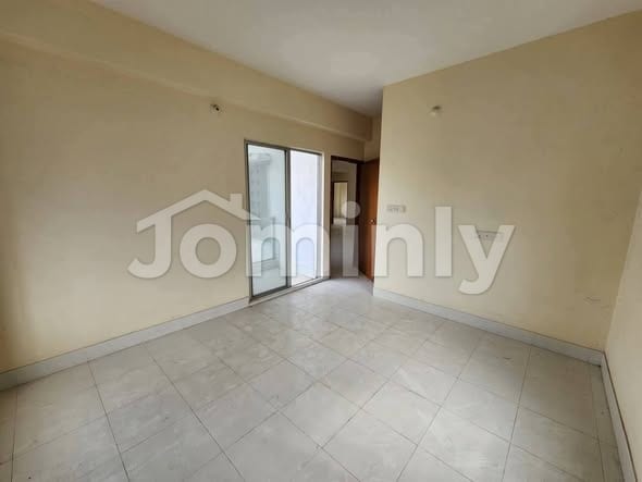 2200 Sqft 5th Floor Flat in ADL Silhouette House J Block Bashundhara R/A - 4