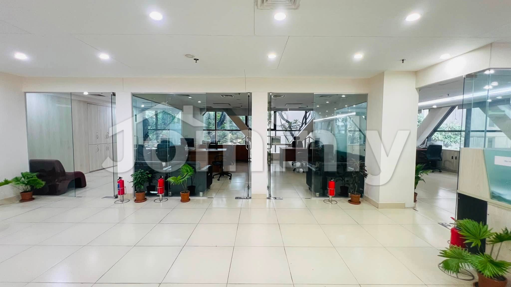 8,427 SQFT Premium Commercial Compliance Floor for Rent | Main Commercial Zone, Gulshan, Dhaka | Double Glazed Glass & 4 Dedicated Parking Spaces - 5