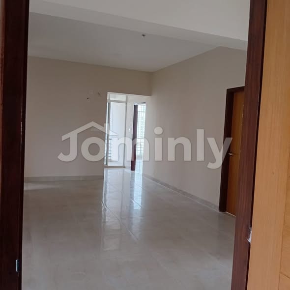 2351 Sqft South-East Corner Single-Unit Flat in Sector-7 Road-27 Uttara - 4