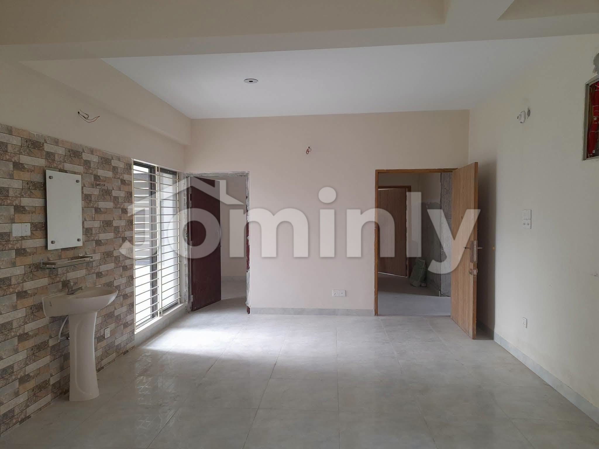 1500 SQFT 3-Bedroom South-Facing 2nd Floor Apartment with Modern Kitchen for Rent | High Security Area, Bashundhara R/A, Dhaka | Dedicated Parking - 3