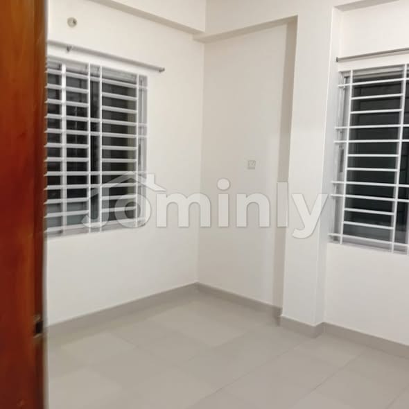 Almost New 900 SQFT 2 BHK Apartment for Sale Near Park & Playground in Sector 12, Uttara, Dhaka - 2