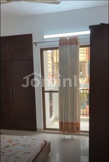 Almost New 1620 SQFT South Facing Single Unit Ready Apartment for Sale on 5th Floor Near Sector 11, Uttara, Dhaka - 5