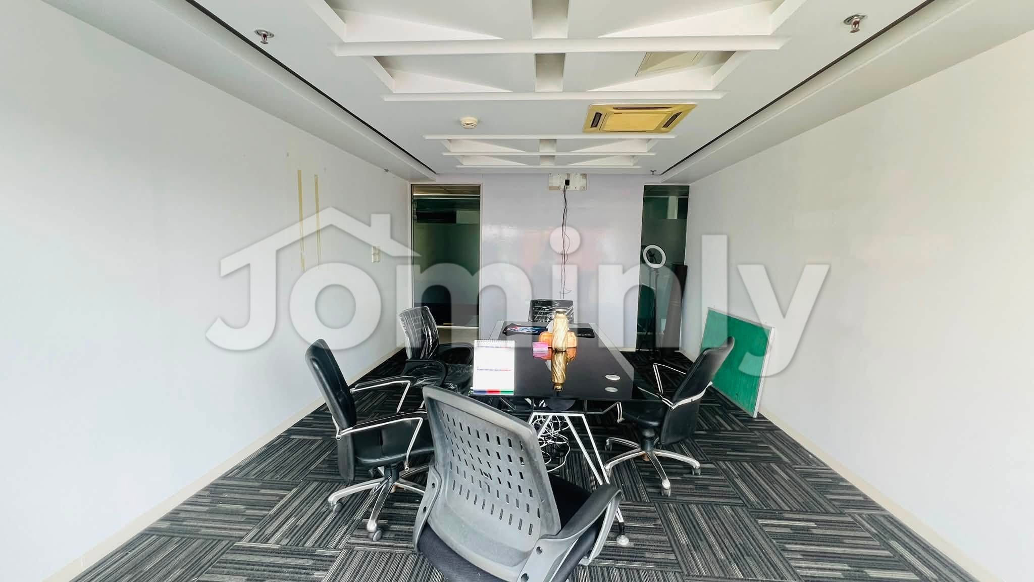 2194 SQFT Semi-Furnished 9th Floor Office Space for Rent | Gulshan Prime Business District, Dhaka | 3 Lifts & 1 Parking Space - 4