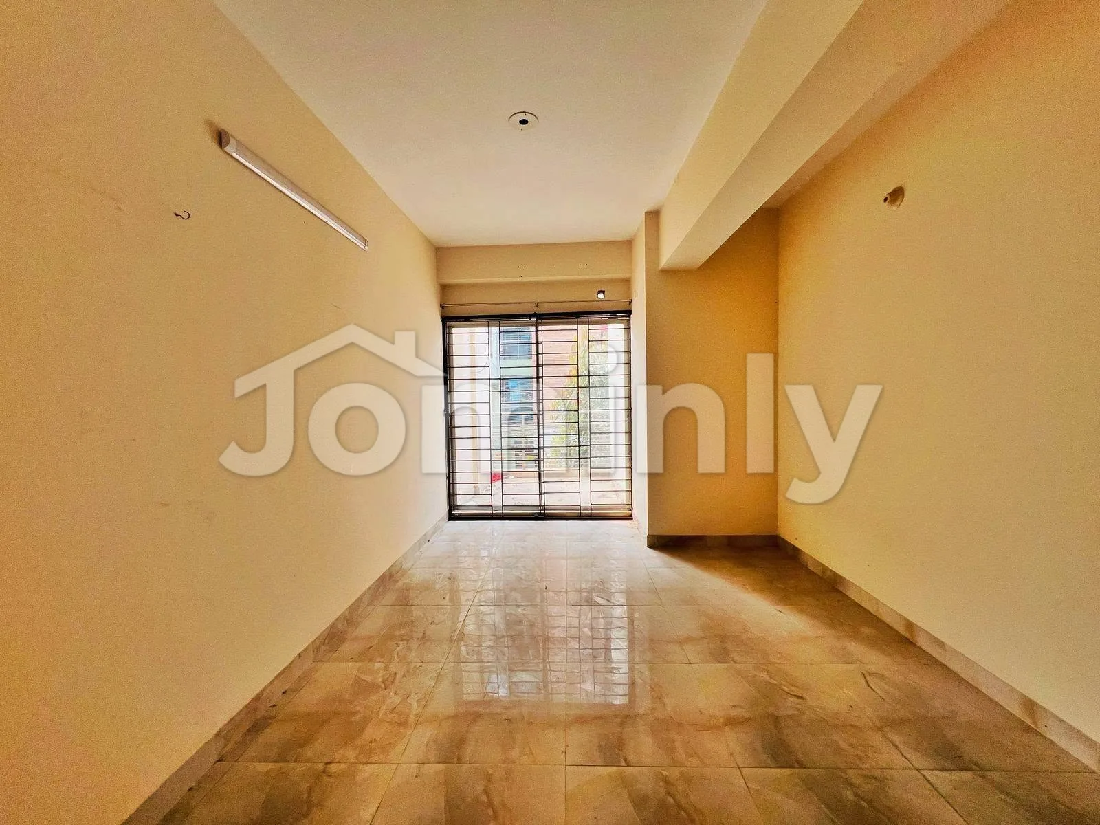 1452 Sqft West Facing Apartment for Sale | Sector 10 Uttara | 4th Floor Unit with Parking