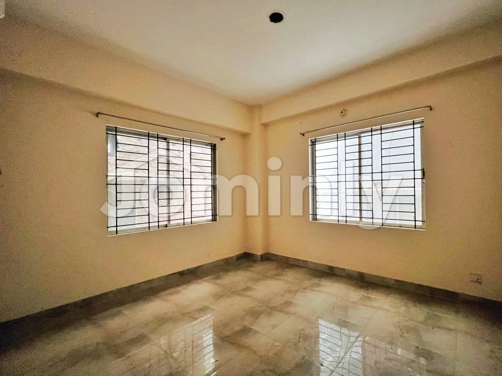 1452 Sqft West Facing Apartment for Sale | Sector 10 Uttara | 4th Floor Unit with Parking - 3