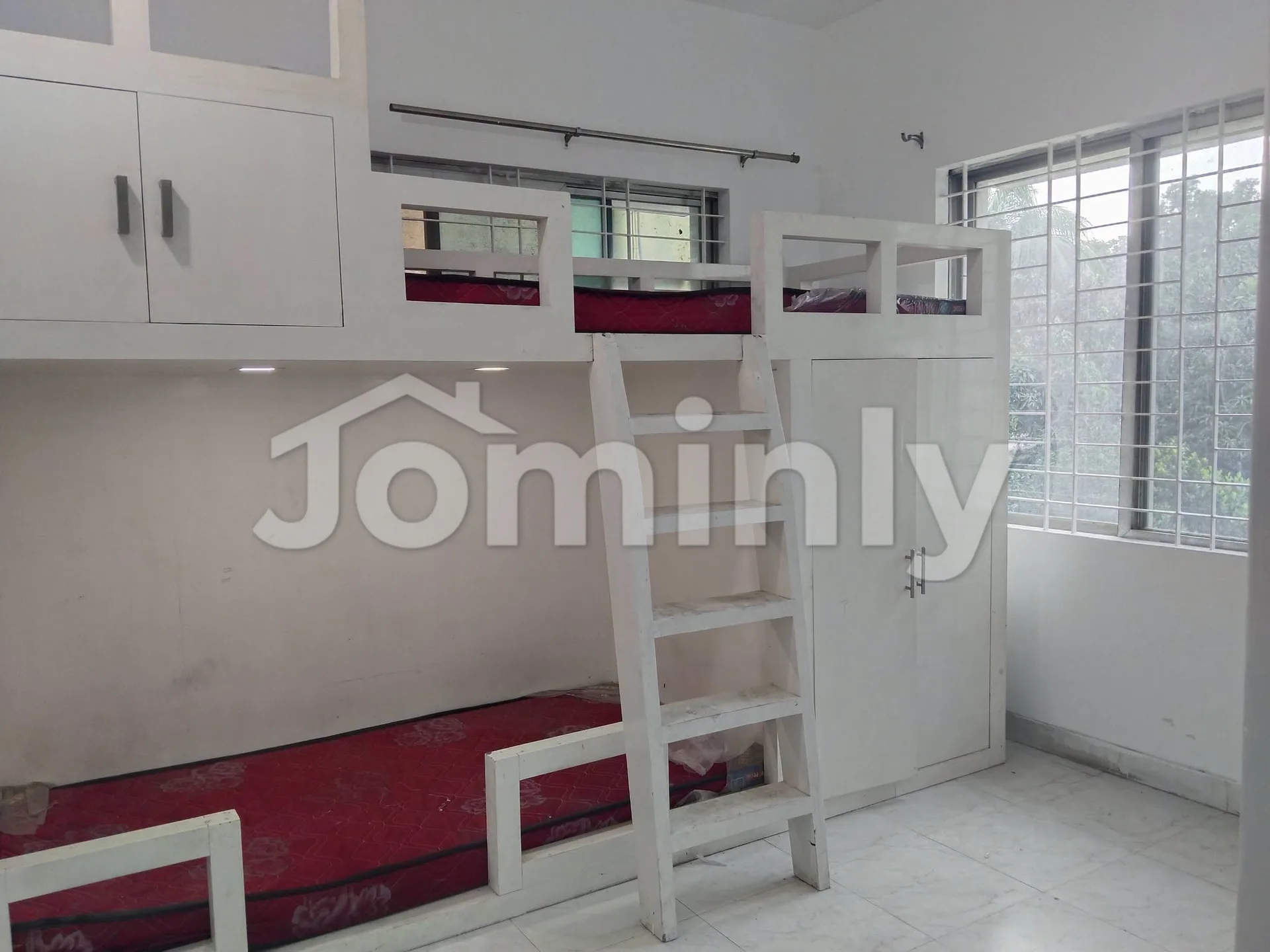 1320 Sqft Apartment for Sale | Iqbal Road Mohammadpur | 3rd Floor Unit with Titas Gas & Parking - 2