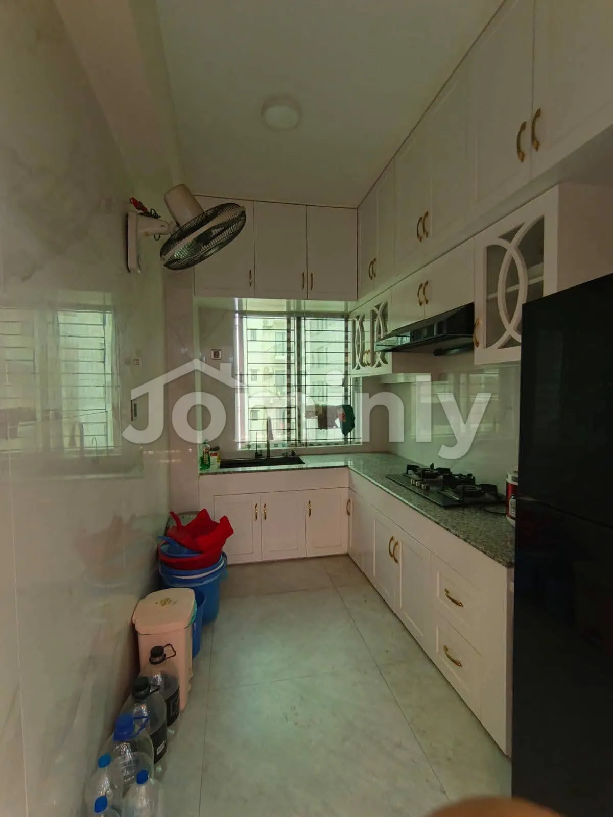 1500 Sqft Fully Furnished Apartment for Sale | Block H Bashundhara R/A | 3rd Floor Unit - 4