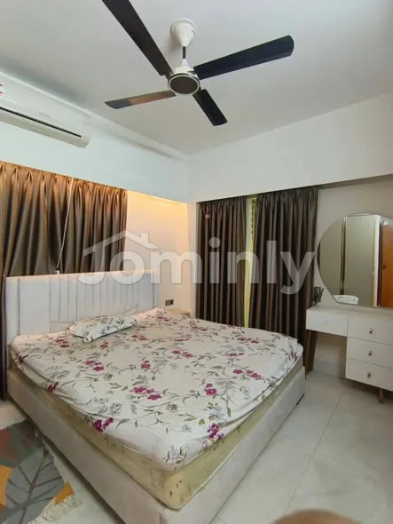 1500 Sqft Fully Furnished Apartment for Sale | Block H Bashundhara R/A | 3rd Floor Unit - 5