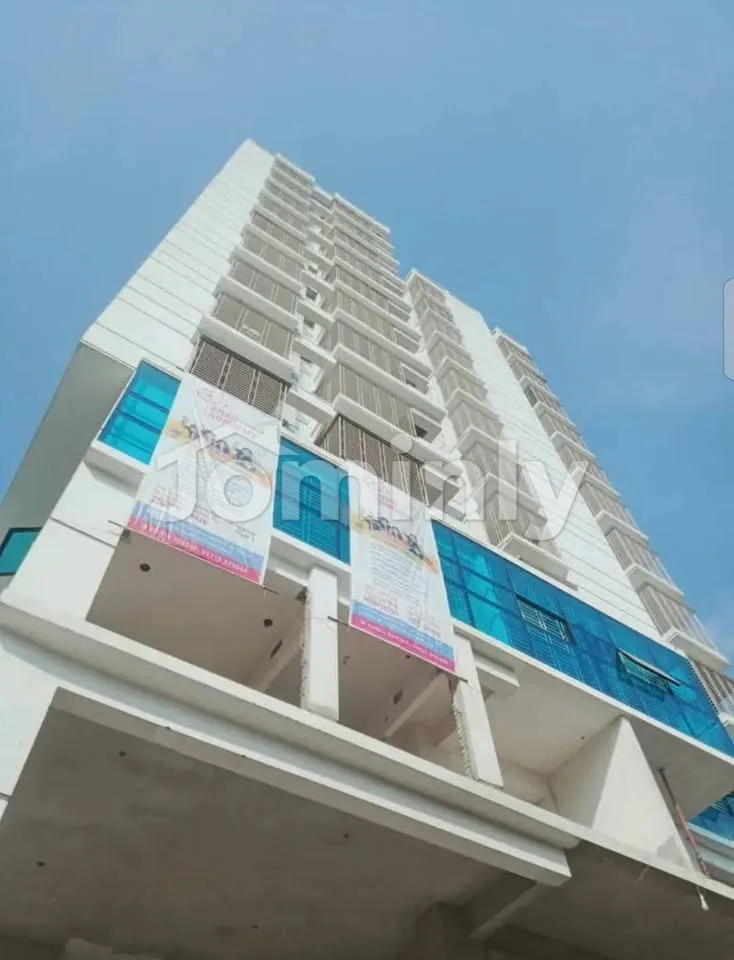 1358 Sqft South Facing Condominium Apartment for Sale | Near Airport Ashkona Dakshinkhan | Basement Parking - 2