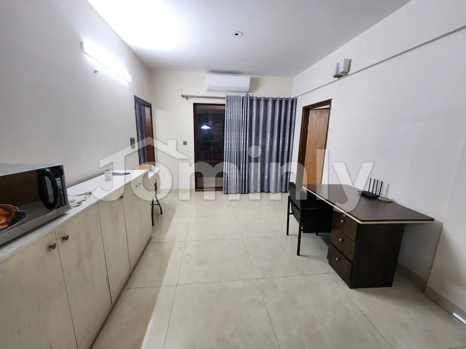 2000 Sqft (Approx.) Brand New Luxury Apartment for Rent | Gulshan 1 | 3 Bed with Servant Room & Balconies - 2