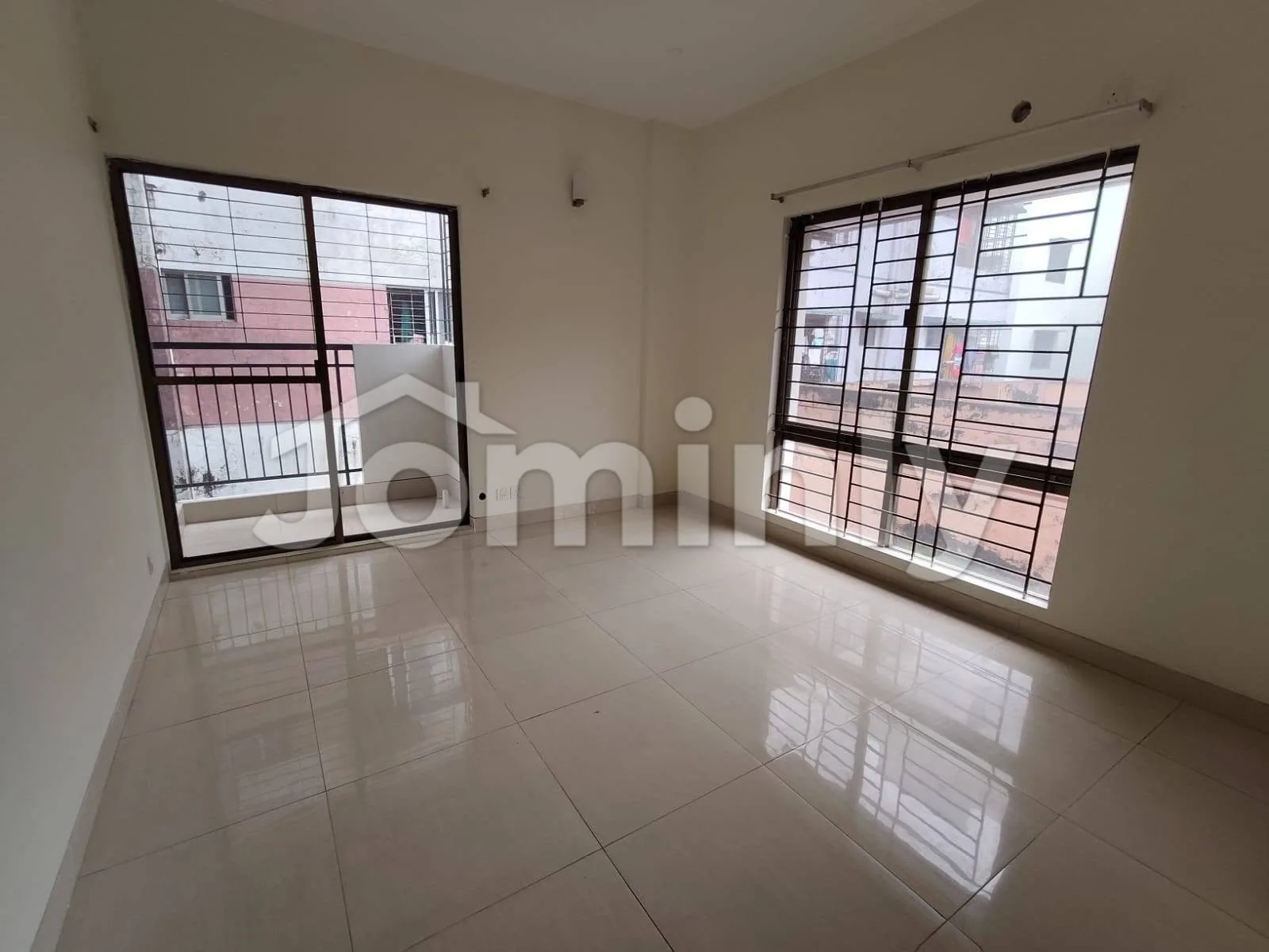 2040+ Sqft South Facing Ready Luxury Apartment for Sale | Sector 4 Uttara | 4th Floor Single Unit - 4