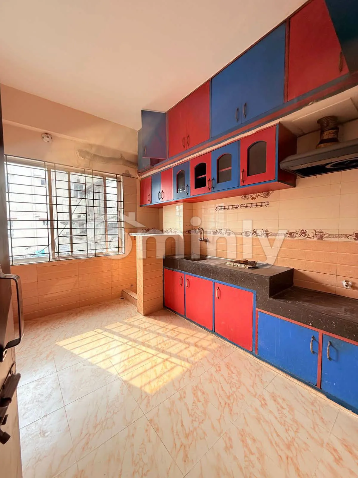 1350 Sqft South-East Corner Ready Flat for Sale | Block H Rampura Banasree | 9th Floor with Titas Gas - 4