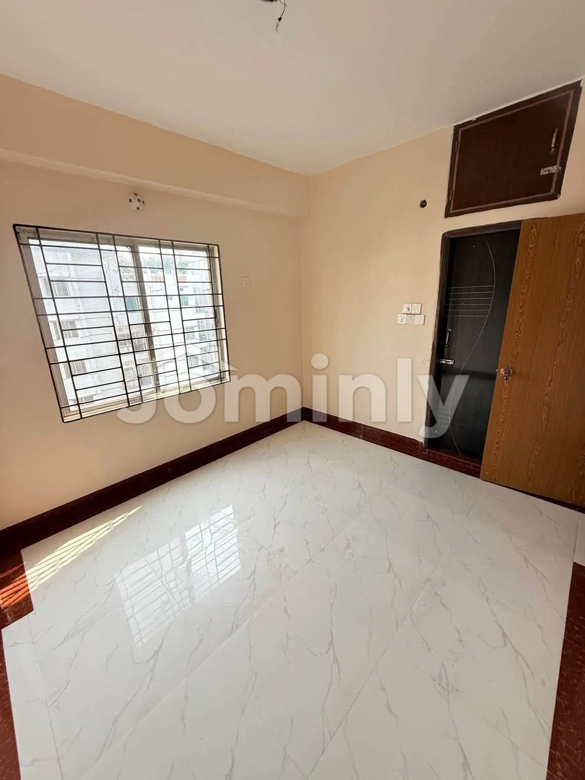 1350 Sqft South-East Corner Ready Flat for Sale | Block H Rampura Banasree | 9th Floor with Titas Gas - 5