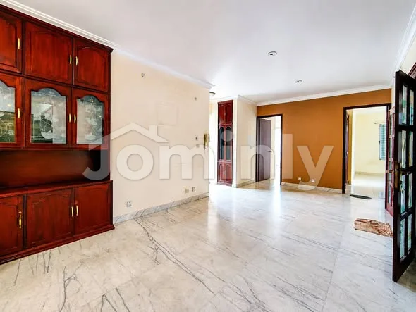 2860 Sqft South Facing Luxurious Apartment with Swimming Pool & 2 Parking for Sale | North Gulshan | Level 12 Unit - 2