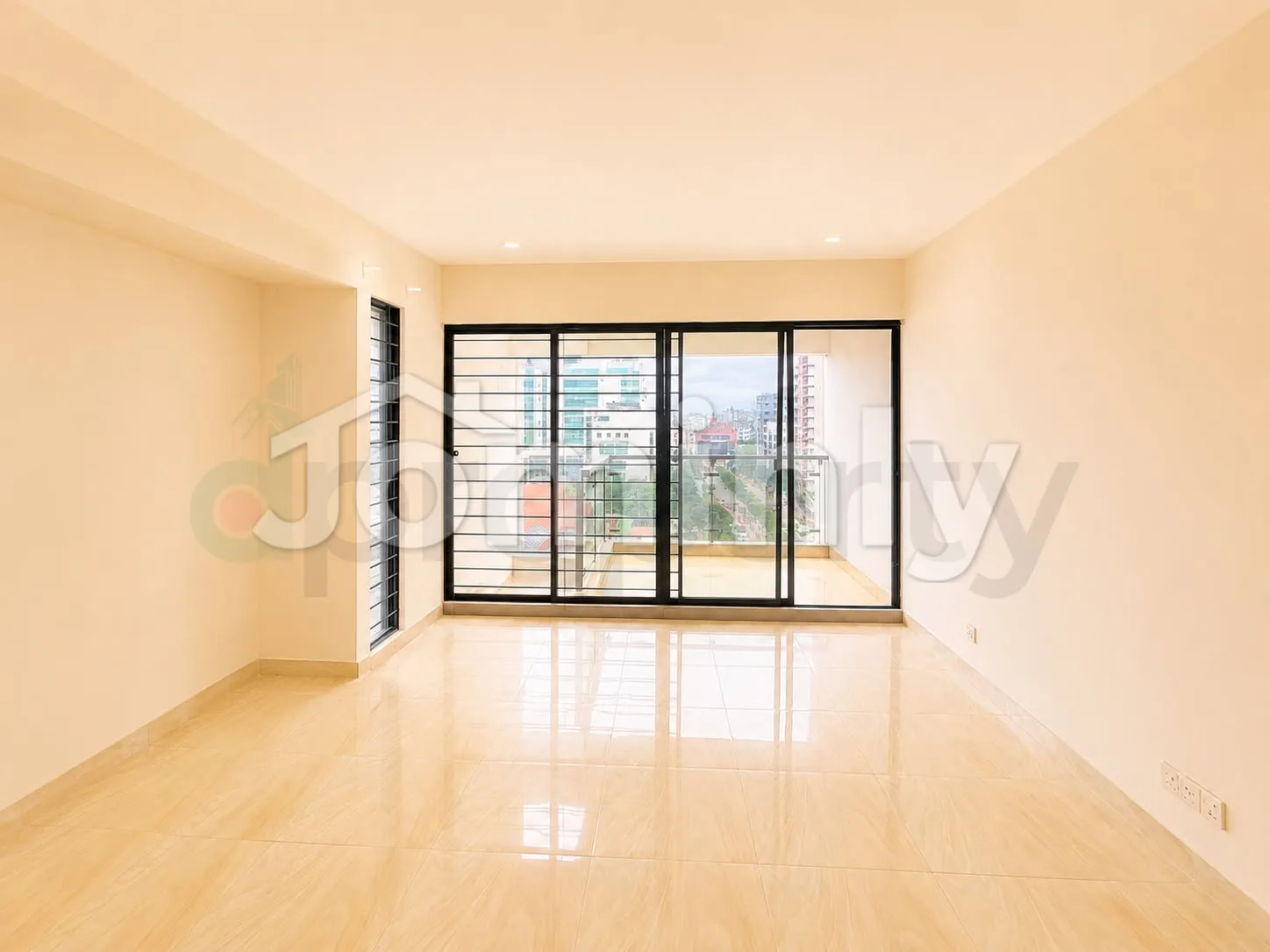 2085 SFT South-Facing Apartment for Rent | Bashundhara R/A | 8th Floor | Parking, Lift, Generator, Security, CCTV, Intercom - 5